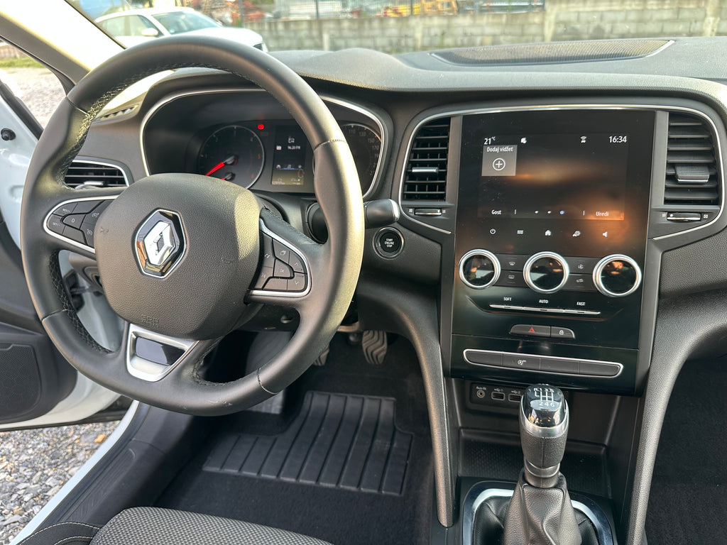 Renault Megane Grandcoupe 1.5 Equilibre DCI 115 MT6 123.000km